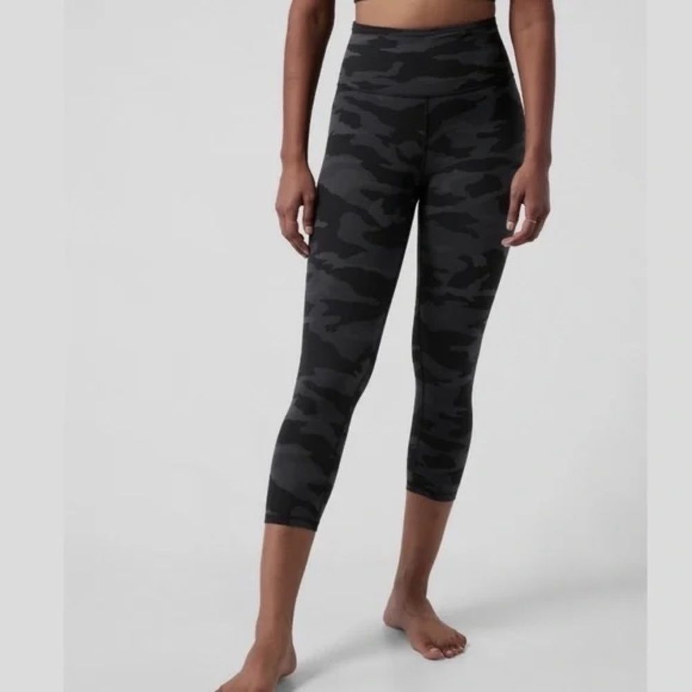 Athleta Elation Camo 7/8 High Rise Tight